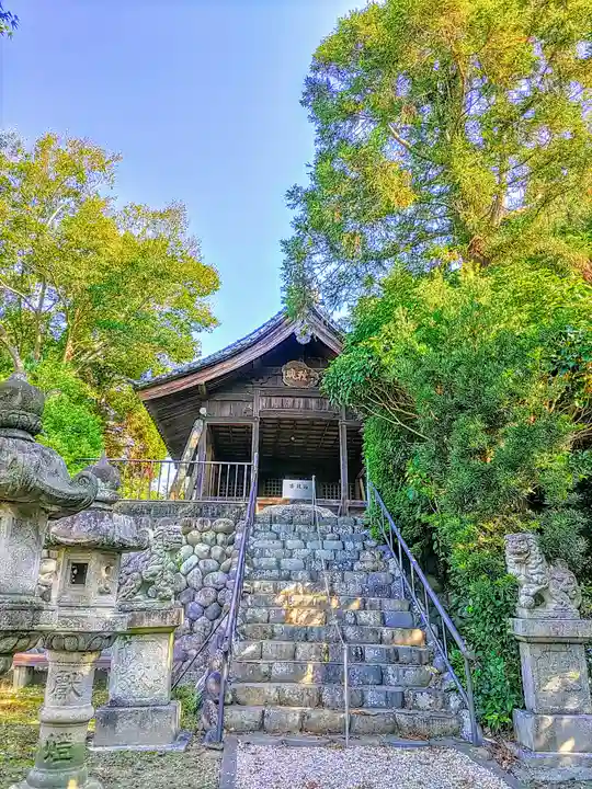 奥津神社の本殿・本堂