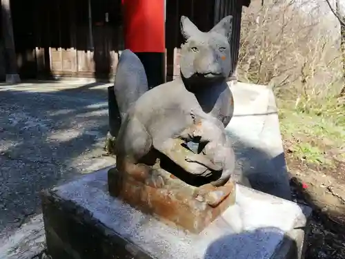 源泉神社の狛犬