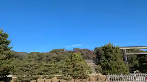 明治天皇伏見桃山陵のお墓