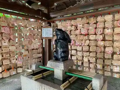岡崎神社の手水舎