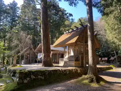 元伊勢内宮 皇大神社の{uncategorized: "未分類", other: "その他", undefined: "問題あり", building: "その他建物", grave: "お墓", sacred_gate: "鳥居", guardian: "狛犬", statue: "像", buddha: "仏像", history: "歴史", nature: "自然", garden: "庭園", animal: "動物", pagoda: "塔", temizu: "手水舎", mountain_gate: "山門・神門", sanctuary: "本殿・本堂", subordinate: "末社・摂社", art: "芸術", scenery: "景色", jizo: "地蔵", ema: "絵馬", goshuin: "御朱印", omikuji: "おみくじ", items: "授与品その他", amulet: "お守り", goshuincho: "御朱印帳", eats: "食事", festival: "お祭り", votive_dance: "神楽", shichigosan: "七五三参", wedding: "結婚式", experience: "体験その他", initially: "初詣", around: "周辺", anti_infection: "感染症対策"}