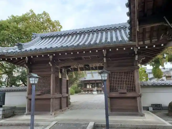 熊野神社の山門・神門