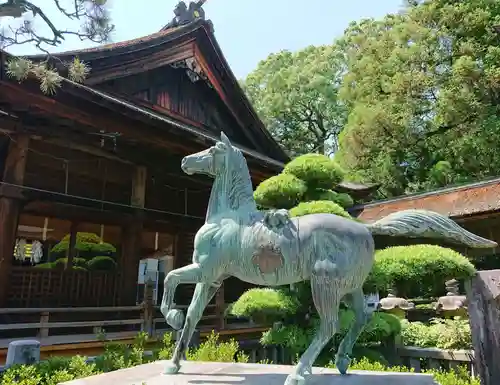 田村神社の狛犬