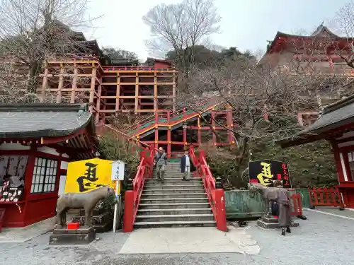 祐徳稲荷神社の{uncategorized: "未分類", other: "その他", undefined: "問題あり", building: "その他建物", grave: "お墓", sacred_gate: "鳥居", guardian: "狛犬", statue: "像", buddha: "仏像", history: "歴史", nature: "自然", garden: "庭園", animal: "動物", pagoda: "塔", temizu: "手水舎", mountain_gate: "山門・神門", sanctuary: "本殿・本堂", subordinate: "末社・摂社", art: "芸術", scenery: "景色", jizo: "地蔵", ema: "絵馬", goshuin: "御朱印", omikuji: "おみくじ", items: "授与品その他", amulet: "お守り", goshuincho: "御朱印帳", eats: "食事", festival: "お祭り", votive_dance: "神楽", shichigosan: "七五三参", wedding: "結婚式", experience: "体験その他", initially: "初詣", around: "周辺", anti_infection: "感染症対策"}