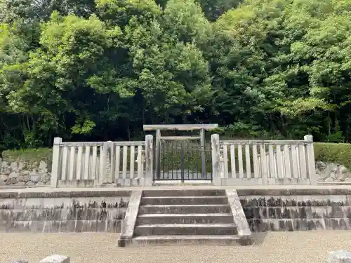 元正天皇陵（奈保山西陵）(奈良県)
