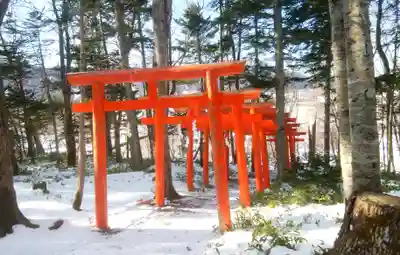 阿寒湖稲荷神社(北海道)