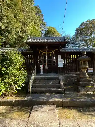 蝉丸神社の本殿