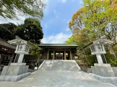 東郷神社の山門・神門
