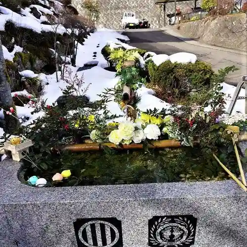 陽林寺の手水舎