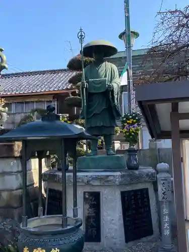 成田山川越別院の像