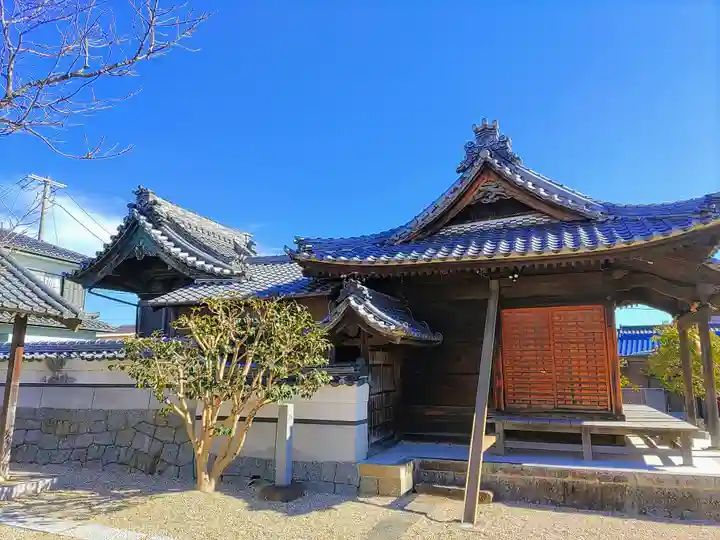 蔵王神社の本殿・本堂