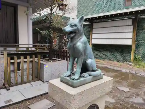 宮益御嶽神社の狛犬