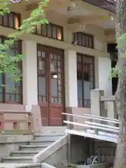 湊川神社の本殿