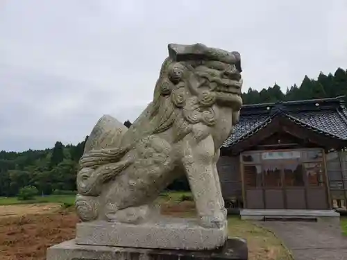 熊野神社の狛犬