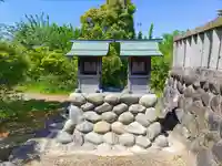 神明社の末社・摂社