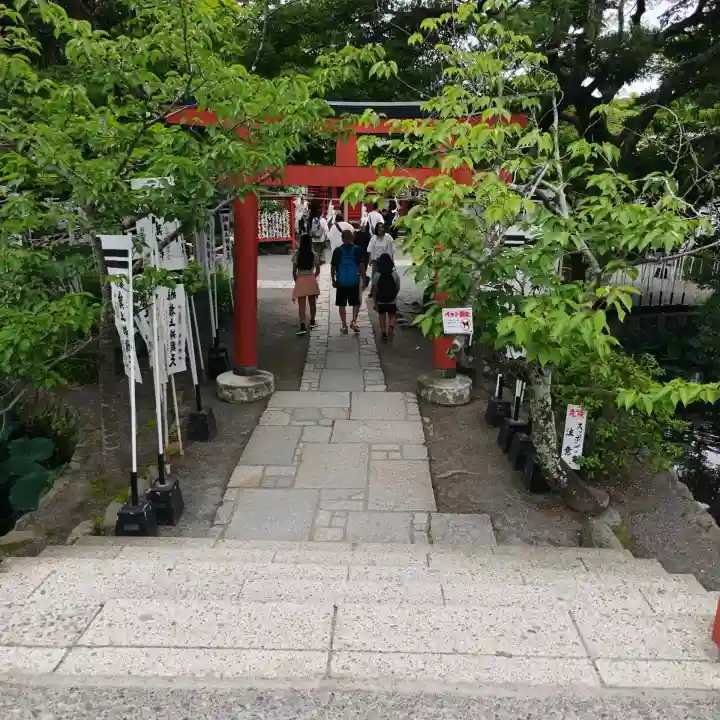 旗上弁財天社(神奈川県)