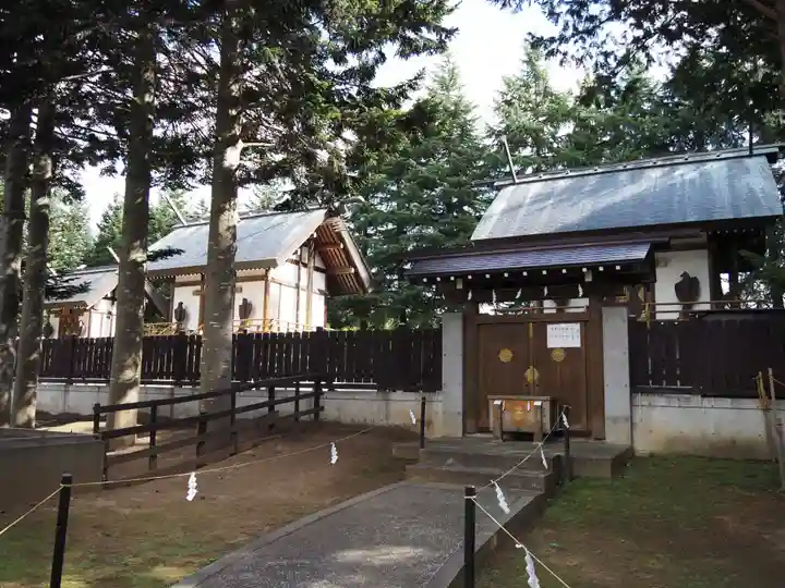 八甲田神社の本殿・本堂
