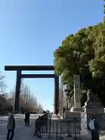 靖國神社の{uncategorized: "未分類", other: "その他", undefined: "問題あり", building: "その他建物", grave: "お墓", sacred_gate: "鳥居", guardian: "狛犬", statue: "像", buddha: "仏像", history: "歴史", nature: "自然", garden: "庭園", animal: "動物", pagoda: "塔", temizu: "手水舎", mountain_gate: "山門・神門", sanctuary: "本殿・本堂", subordinate: "末社・摂社", art: "芸術", scenery: "景色", jizo: "地蔵", ema: "絵馬", goshuin: "御朱印", omikuji: "おみくじ", items: "授与品その他", amulet: "お守り", goshuincho: "御朱印帳", eats: "食事", festival: "お祭り", votive_dance: "神楽", shichigosan: "七五三参", wedding: "結婚式", experience: "体験その他", initially: "初詣", around: "周辺", anti_infection: "感染症対策"}