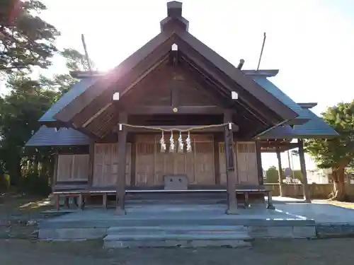 鶴谷八幡宮の末社