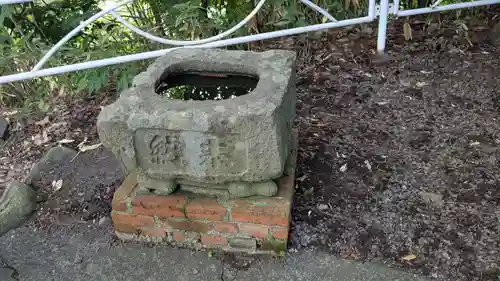 花岡神社の手水舎