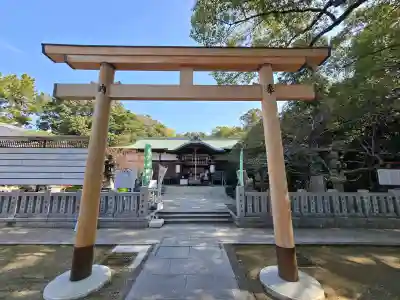 等乃伎神社の{uncategorized: "未分類", other: "その他", undefined: "問題あり", building: "その他建物", grave: "お墓", sacred_gate: "鳥居", guardian: "狛犬", statue: "像", buddha: "仏像", history: "歴史", nature: "自然", garden: "庭園", animal: "動物", pagoda: "塔", temizu: "手水舎", mountain_gate: "山門・神門", sanctuary: "本殿・本堂", subordinate: "末社・摂社", art: "芸術", scenery: "景色", jizo: "地蔵", ema: "絵馬", goshuin: "御朱印", omikuji: "おみくじ", items: "授与品その他", amulet: "お守り", goshuincho: "御朱印帳", eats: "食事", festival: "お祭り", votive_dance: "神楽", shichigosan: "七五三参", wedding: "結婚式", experience: "体験その他", initially: "初詣", around: "周辺", anti_infection: "感染症対策"}