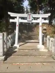 伊与久雷電神社の鳥居