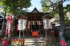 花園稲荷神社の本殿