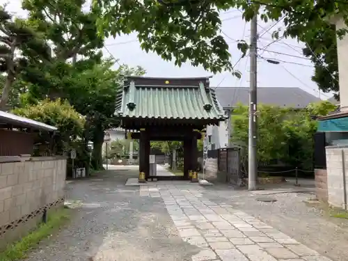 妙隆寺の山門