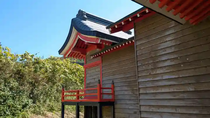 歌別稲荷神社の本殿・本堂