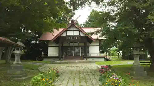 豊浦神社の本殿