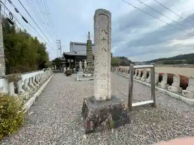 大師寺の{uncategorized: "未分類", other: "その他", undefined: "問題あり", building: "その他建物", grave: "お墓", sacred_gate: "鳥居", guardian: "狛犬", statue: "像", buddha: "仏像", history: "歴史", nature: "自然", garden: "庭園", animal: "動物", pagoda: "塔", temizu: "手水舎", mountain_gate: "山門・神門", sanctuary: "本殿・本堂", subordinate: "末社・摂社", art: "芸術", scenery: "景色", jizo: "地蔵", ema: "絵馬", goshuin: "御朱印", omikuji: "おみくじ", items: "授与品その他", amulet: "お守り", goshuincho: "御朱印帳", eats: "食事", festival: "お祭り", votive_dance: "神楽", shichigosan: "七五三参", wedding: "結婚式", experience: "体験その他", initially: "初詣", around: "周辺", anti_infection: "感染症対策"}