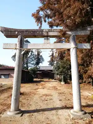 淡洲神社(土塩)の{uncategorized: "未分類", other: "その他", undefined: "問題あり", building: "その他建物", grave: "お墓", sacred_gate: "鳥居", guardian: "狛犬", statue: "像", buddha: "仏像", history: "歴史", nature: "自然", garden: "庭園", animal: "動物", pagoda: "塔", temizu: "手水舎", mountain_gate: "山門・神門", sanctuary: "本殿・本堂", subordinate: "末社・摂社", art: "芸術", scenery: "景色", jizo: "地蔵", ema: "絵馬", goshuin: "御朱印", omikuji: "おみくじ", items: "授与品その他", amulet: "お守り", goshuincho: "御朱印帳", eats: "食事", festival: "お祭り", votive_dance: "神楽", shichigosan: "七五三参", wedding: "結婚式", experience: "体験その他", initially: "初詣", around: "周辺", anti_infection: "感染症対策"}