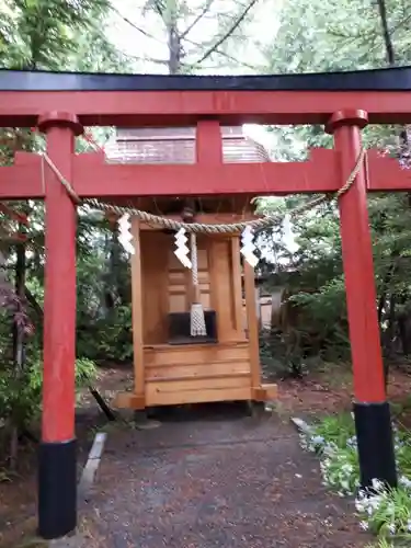 平岸天満宮・太平山三吉神社の末社