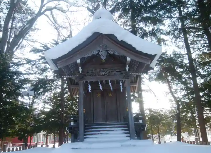 旭川神社の末社・摂社