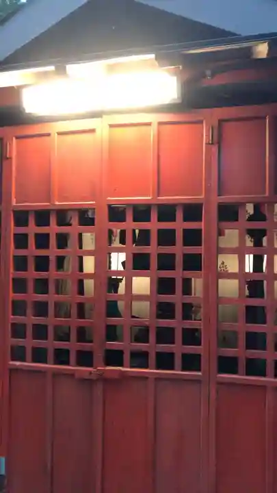 二川伏見稲荷の本殿・本堂