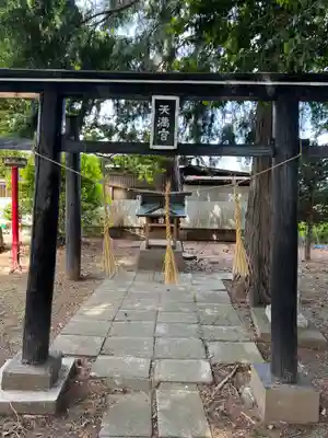 桔梗ヶ原神社の末社・摂社