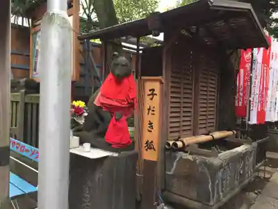 豊川稲荷東京別院の狛犬