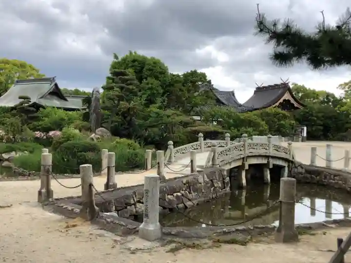 曽根天満宮の庭園