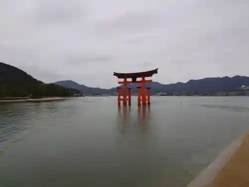 厳島神社(広島県)