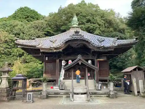 前神寺の本殿・本堂
