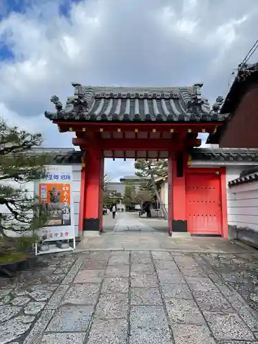 六道珍皇寺の山門・神門