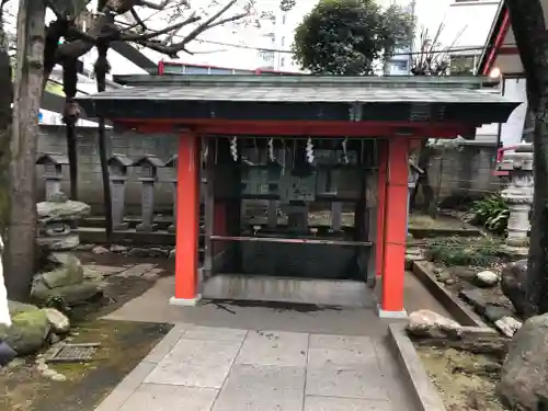 くまくま神社(導きの社 熊野町熊野神社)の手水舎