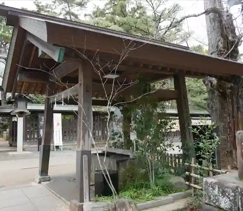 意富比神社の手水舎