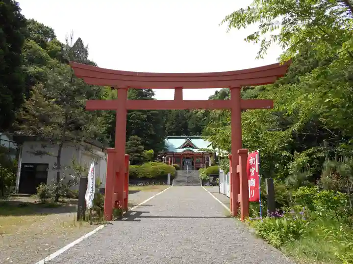 小名浜鹿島神社の鳥居