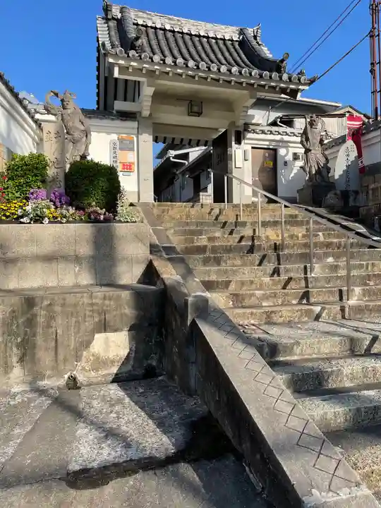 心眼寺の山門・神門
