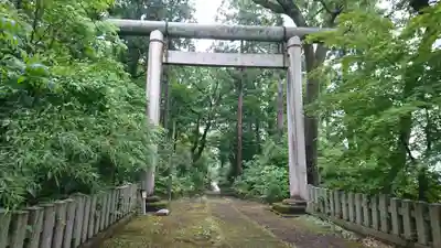 神明社の鳥居