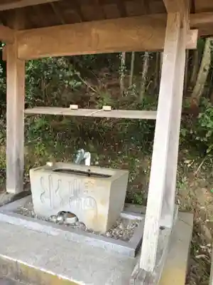 戸田柿本神社の手水舎