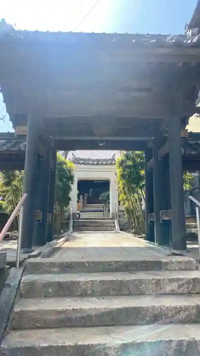 光禅寺の{uncategorized: "未分類", other: "その他", undefined: "問題あり", building: "その他建物", grave: "お墓", sacred_gate: "鳥居", guardian: "狛犬", statue: "像", buddha: "仏像", history: "歴史", nature: "自然", garden: "庭園", animal: "動物", pagoda: "塔", temizu: "手水舎", mountain_gate: "山門・神門", sanctuary: "本殿・本堂", subordinate: "末社・摂社", art: "芸術", scenery: "景色", jizo: "地蔵", ema: "絵馬", goshuin: "御朱印", omikuji: "おみくじ", items: "授与品その他", amulet: "お守り", goshuincho: "御朱印帳", eats: "食事", festival: "お祭り", votive_dance: "神楽", shichigosan: "七五三参", wedding: "結婚式", experience: "体験その他", initially: "初詣", around: "周辺", anti_infection: "感染症対策"}