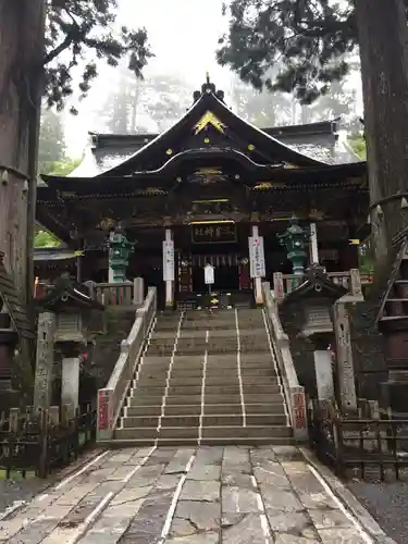 三峯神社の本殿