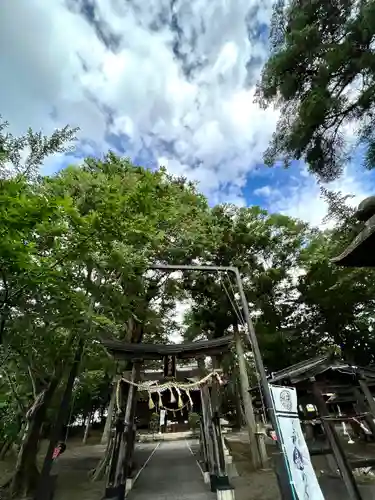 岩崎神社の鳥居